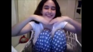 19 Arab Girl Shows Sweets titst – Watch PArt2 On CutesCam.com