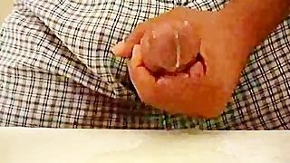 Pee in the middle of cumming (intense)