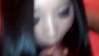 Chinese Girlfriend Takes a Cumshot – webcams99.com