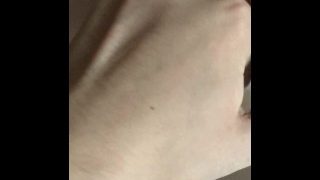 1成都少妇，昨天才离婚，今天就。。。。美滋滋啊