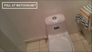 watch3x.net – Chinese girld fucked in bathroom