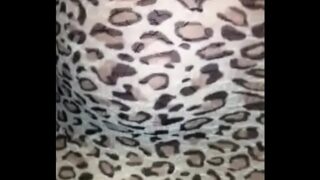 长相清秀，实则非常闷骚的女友叫床声超好听